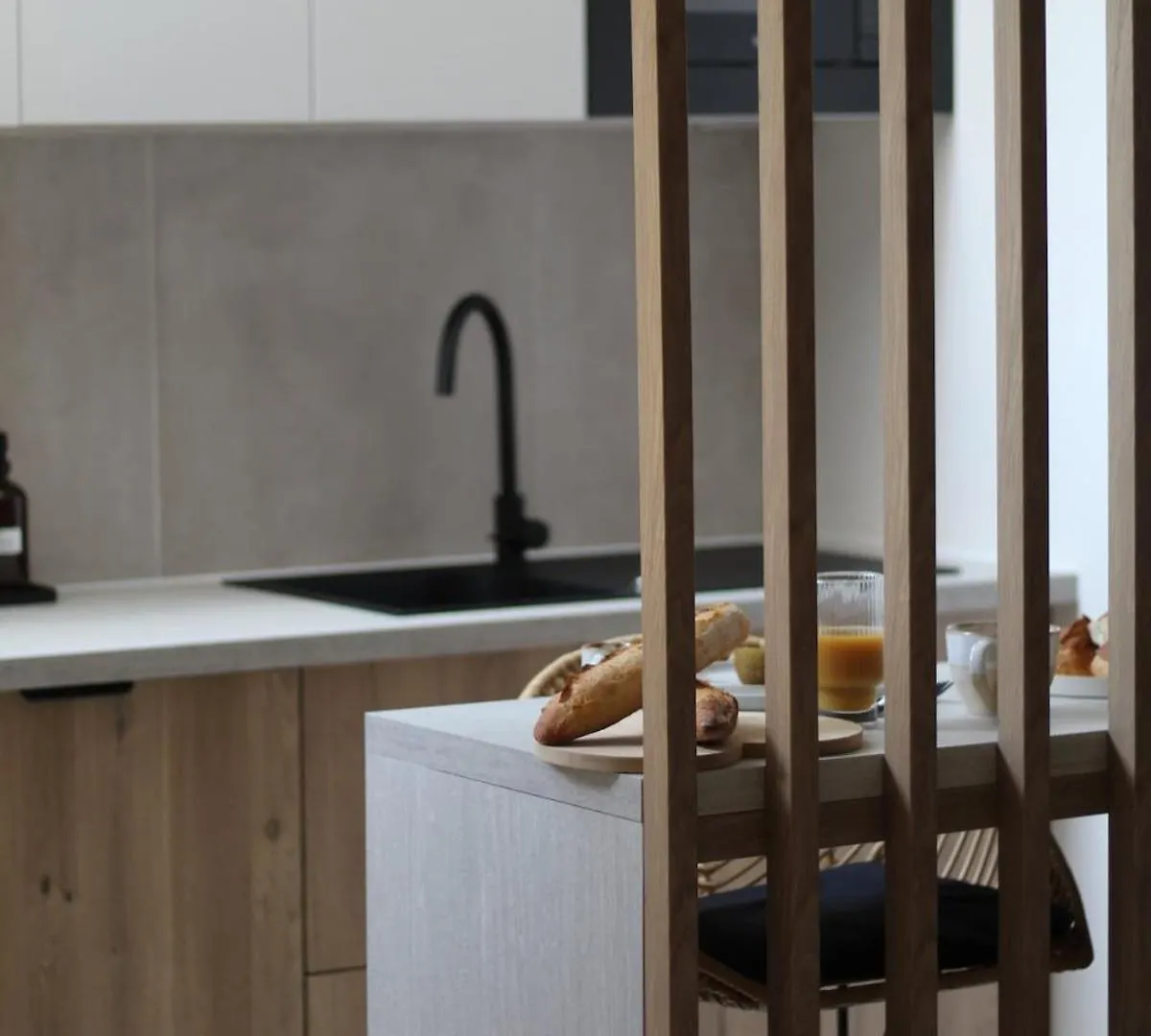 Suite Banjar-Luxe,Balneo & Sauna Saint-Aubin-d'Aubigne 0*,  Franciaország