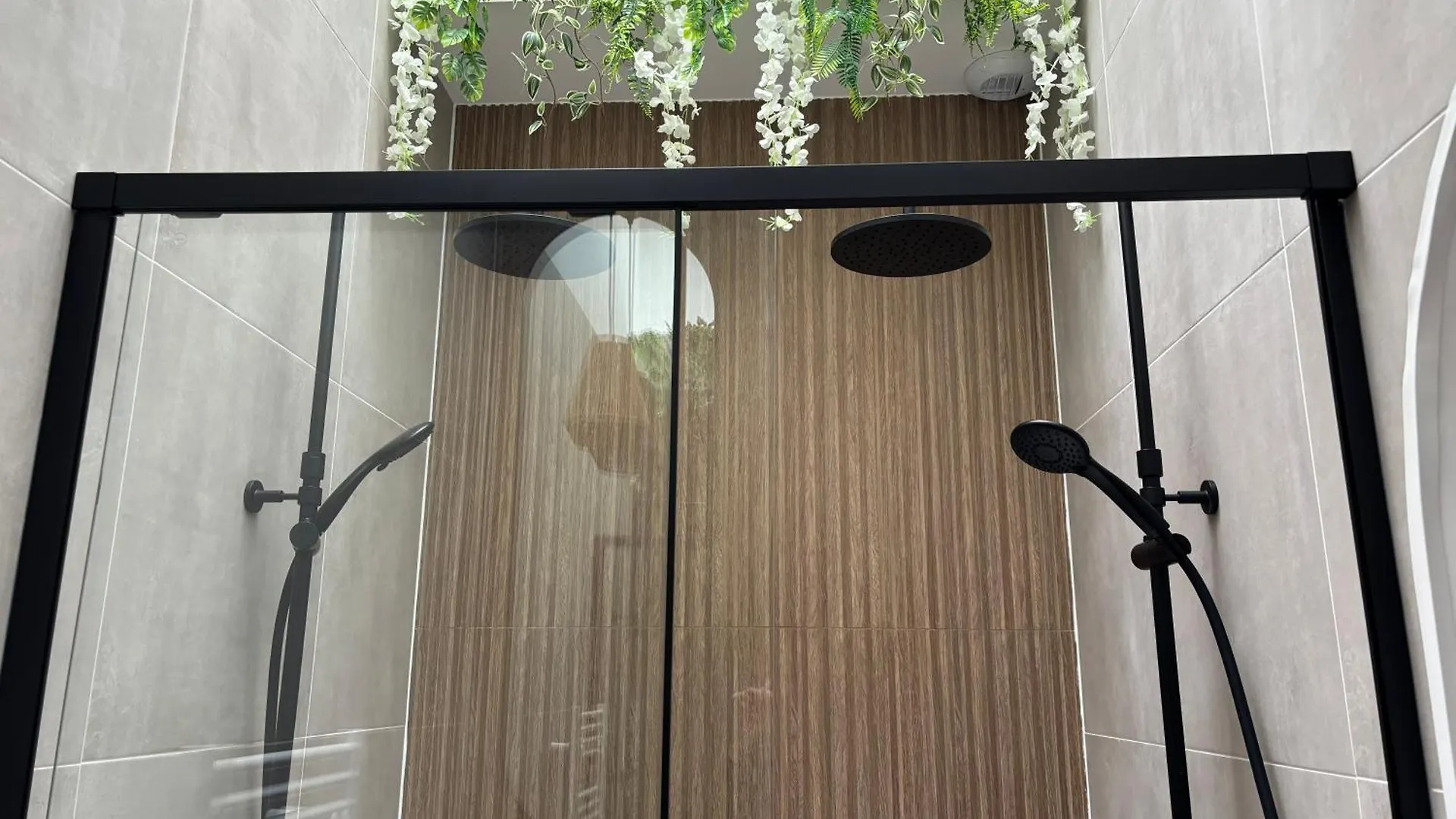 Suite Banjar-Luxe,Balneo & Sauna Saint-Aubin-d'Aubigne 0*,